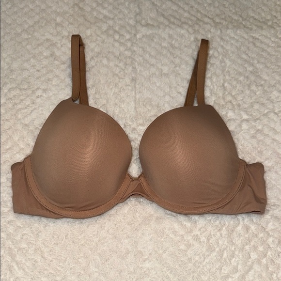 Victoria's Secret Other - 💗 Victoria’s Secret Push-Up T-Shirt Bra – Nude, Size 34B